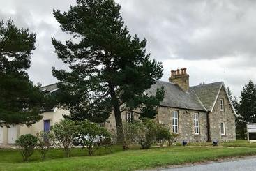 Bed and Breakfast Dava School House