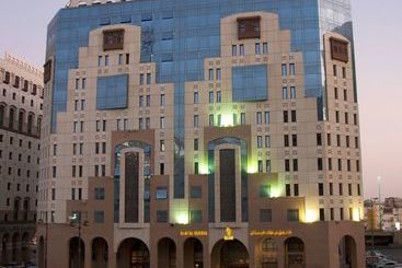 Отель Elaf Al Bustan