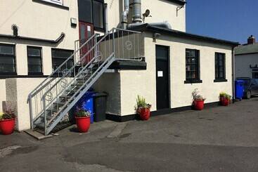 호텔 Links Lets Room Only