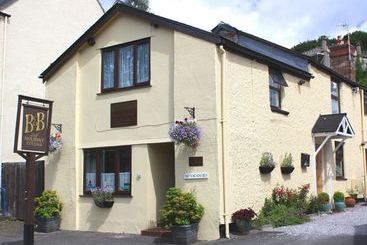 酒店 The Four Poster