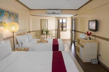 Kurort  Whiterock Beach Hotel + Waterpark