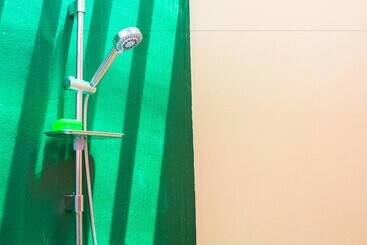 تختخواب و صبحانه Feel Beach Villa