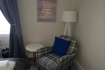 Bishopton Apartment, Near Glasgow