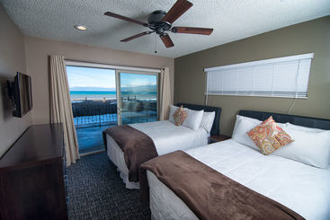 هتل Beachcomber Inn