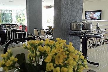 هتل Biss Inn