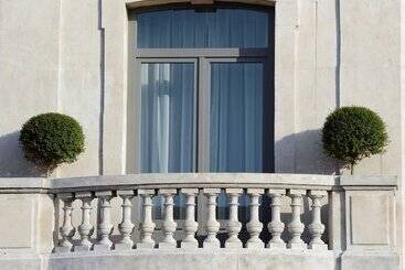 ホテル Grand Hôtel Henri   Teritoria