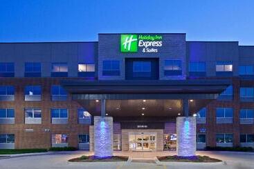 בית מלון כפרי Holiday Inn Express And Suites Des Moines Downtown, An Ihg