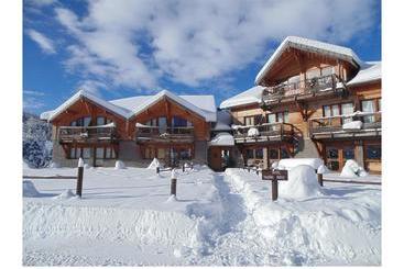 Sunweb Hotel Et Chalet De L  Ecrin Des Neiges