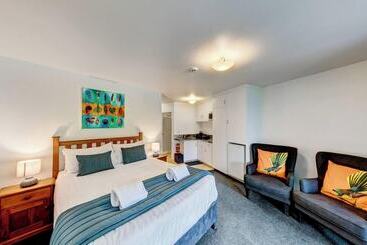 هتل Lochmara Lodge