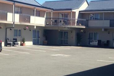 汽车旅馆  Amalfi Motor Lodge