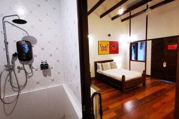 펜션 East Indies Mansion