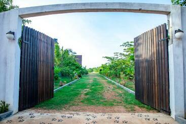 리조트 Passi Nature Villas Pasikuda