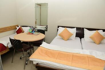 هتل Buddha International