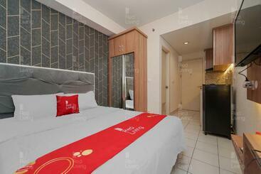 فندق Redliving Apartemen Patra Land Urbano Kamarku Tower Mid West