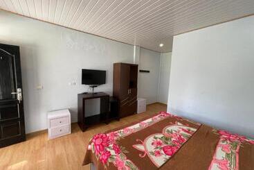 פנסיון Marroan Acc