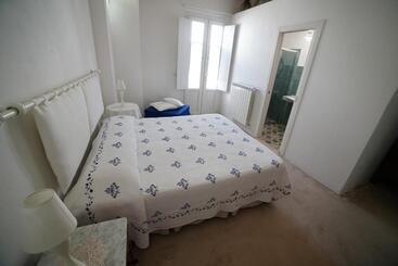 B&b Vie Del Mediterraneo