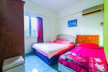 فندق Oyo 90398 Sunshine Bay Resort Port Dickson Private Condo