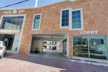 هتل Puerto Campeche