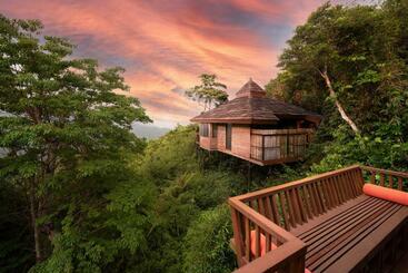 בית מלון כפרי Yalong Bay Earthly Paradise Birds Nest Resort (mountain Villas)