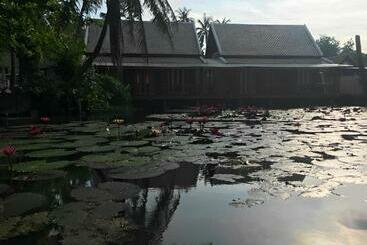 בית מלון כפרי Villa Oasis