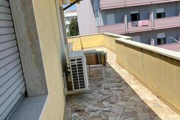 פנסיון Casa Gialla