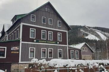 پانسیون Penzion Varšavjanka