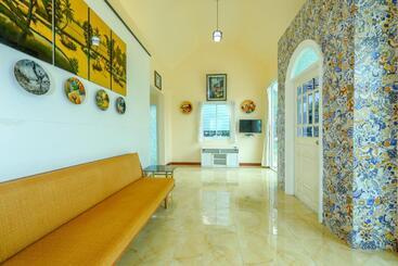 Yoko River Kwai Resort