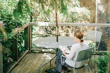 住宿加早餐  Fire Mountain Resort