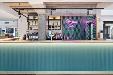 דירה Corrigans Cove