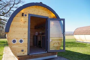 קוטג'' Domaine Joseph Lafarge Wine Resort Oeno Tonneaux Expérience