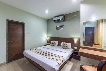 酒店 Aarian Aatithya