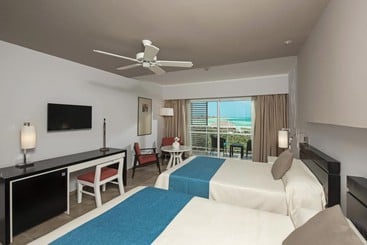Iberostar Playa Pilar Resort