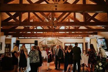 ホテル Rockwell Lake Lodge