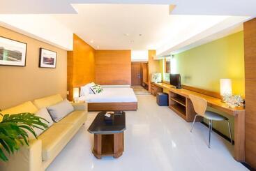 Laemtong Serviced Apartment