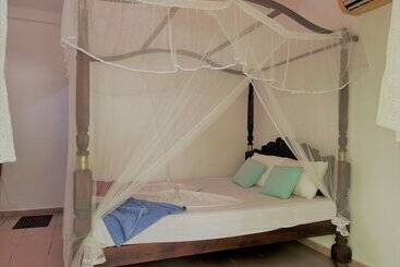 بنسيون La Villa Guest House