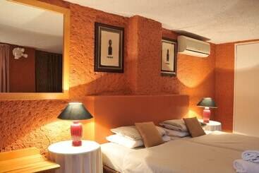 بنسيون Sunset Manor