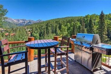 شقق خاصة سياحية Townhome On The Creek 135