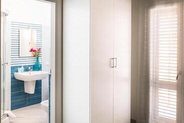 ベッドアンドブレックファースト Stanze Del Mare