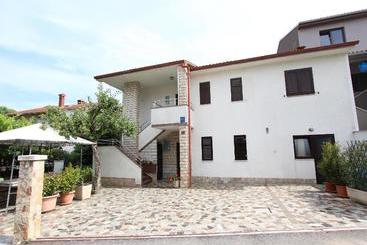 בית מלון כפרי Apartment Divna