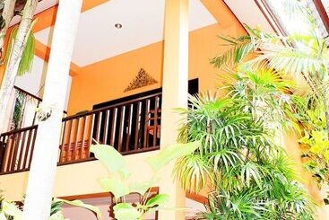 בית מלון כפרי Baan Vanida Garden Resort