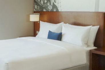 هتل Hyatt Place West London Hayes