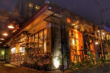 Отель Summerbird Bed And Brasserie