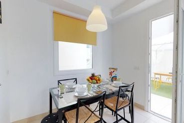 هتل Yucca Villas