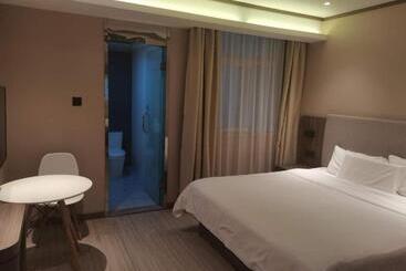 Hanting Hotel Zhengzhou Shangding Road