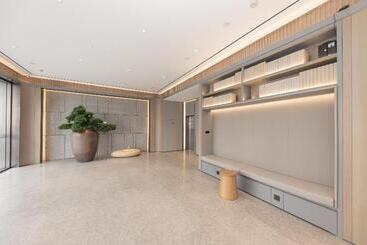 Ji  Hangzhou Railway Station Jianguo Zhong Road