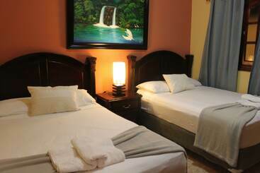 هتل Guardabarranco