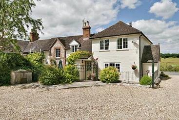 צימר Cleaver Cottage