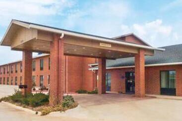 فندق Days Inn By Wyndham Alva