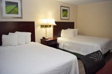 מוטל Corning Inn