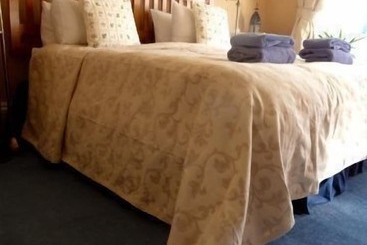 膳宿费 Burnside Guest House